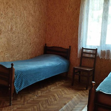 Makratela Hotel Akhmeta Eksteriør billede