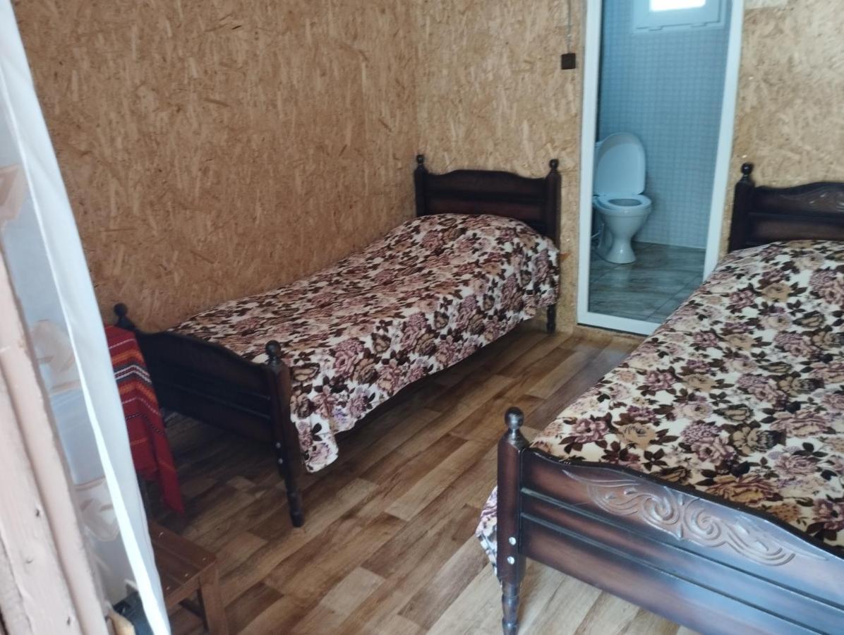 Makratela Hotel Akhmeta Eksteriør billede